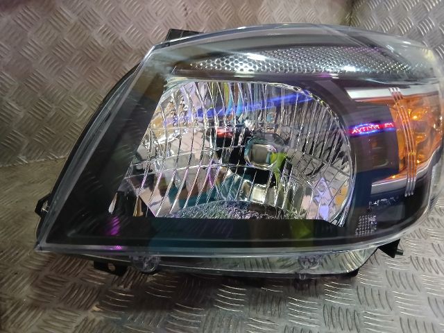 bontott FORD RANGER Bal Fényszóró