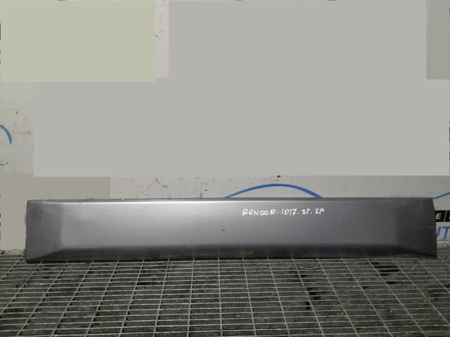 bontott FORD RANGER Bal hátsó Ajtó Díszléc