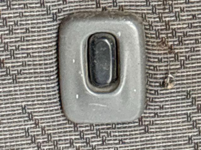 bontott FORD RANGER Bal hátsó Ajtó (Részeivel)