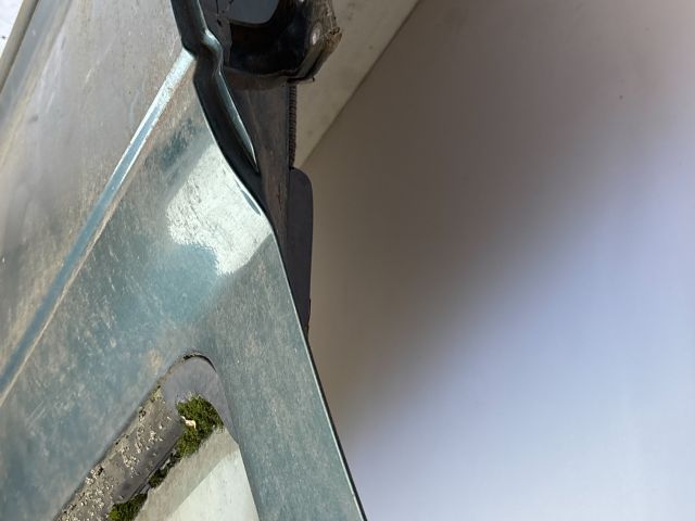 bontott FORD RANGER Bal hátsó Ajtó (Részeivel)