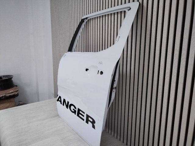 bontott FORD RANGER Bal hátsó Ajtó (Üres lemez)