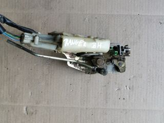 bontott FORD RANGER Bal hátsó Ajtózár