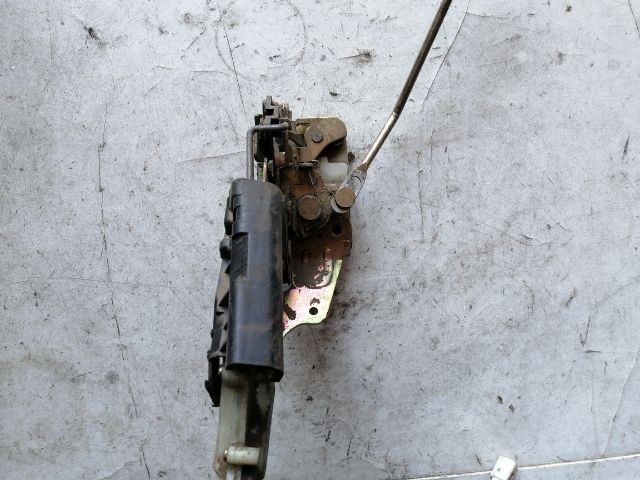 bontott FORD RANGER Bal hátsó Ajtózár