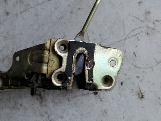 bontott FORD RANGER Bal hátsó Ajtózár