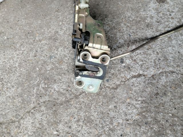 bontott FORD RANGER Bal hátsó Ajtózár