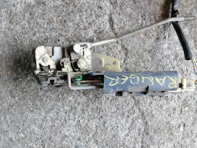 bontott FORD RANGER Bal hátsó Ajtózár