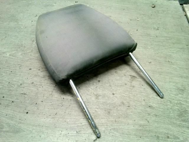 bontott FORD RANGER Bal hátsó Fejtámla