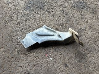 bontott FORD RANGER Bal Hűtő Légterelő