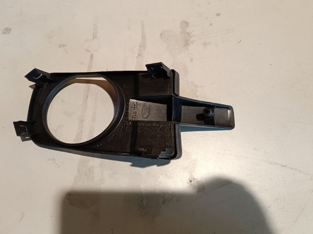 bontott FORD RANGER Bal Ködlámpa Rács