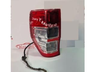 bontott FORD RANGER Bal Külső Hátsó Lámpa
