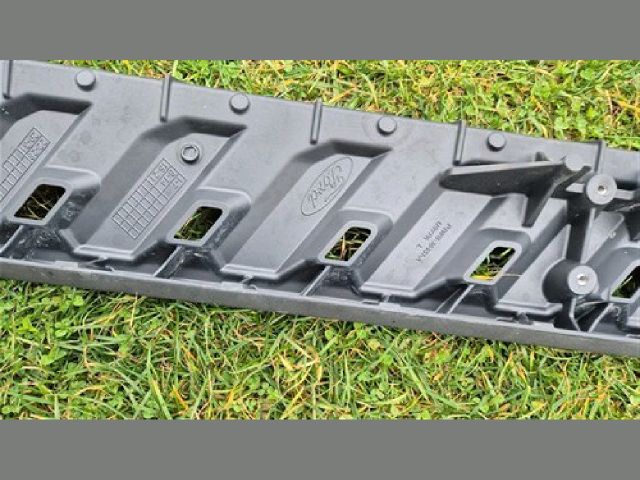 bontott FORD RANGER Bal Küszöb