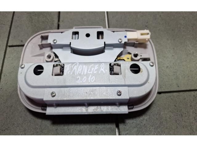 bontott FORD RANGER Beltér Világítás Első