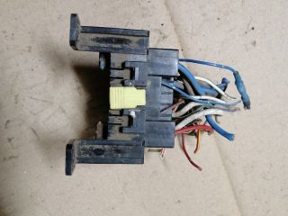 bontott FORD RANGER Biztosítéktábla Utastér