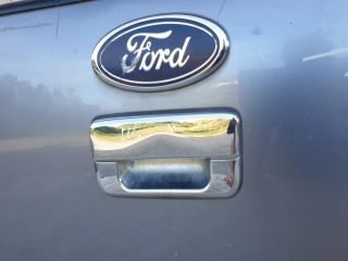 bontott FORD RANGER Csomagtérajtó (Részeivel)