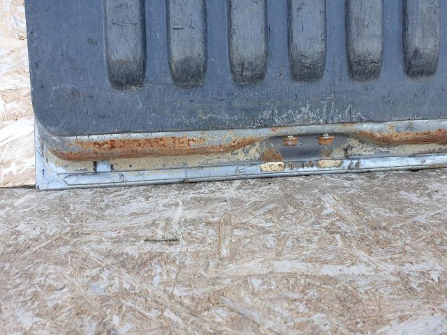 bontott FORD RANGER Csomagtérajtó (Részeivel)