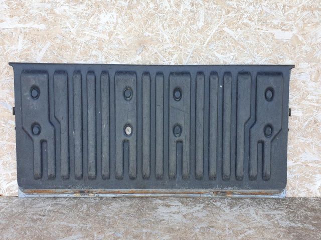 bontott FORD RANGER Csomagtérajtó (Részeivel)