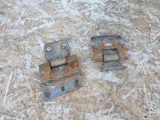 bontott FORD RANGER Csomagtérajtó (Részeivel)