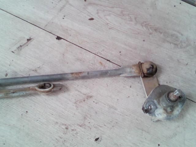 bontott FORD RANGER Első Ablaktörlő Szerkezet