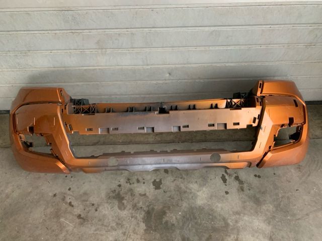 bontott FORD RANGER Első Lökhárító (Üresen)