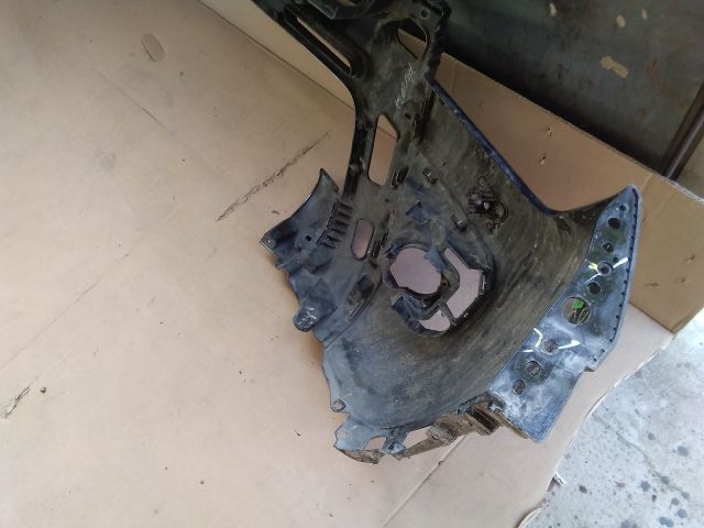 bontott FORD RANGER Első Lökhárító (Üresen)