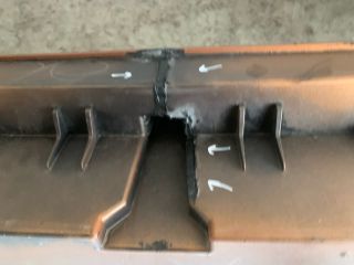 bontott FORD RANGER Első Lökhárító (Üresen)