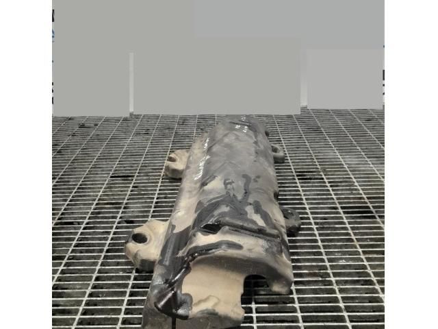 bontott FORD RANGER Felső Hűtőburkolat