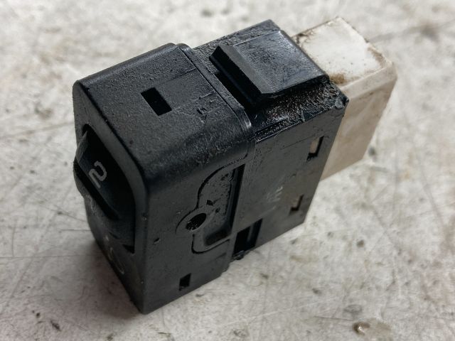 bontott FORD RANGER Fényszórómagasság Állító Kapcsoló