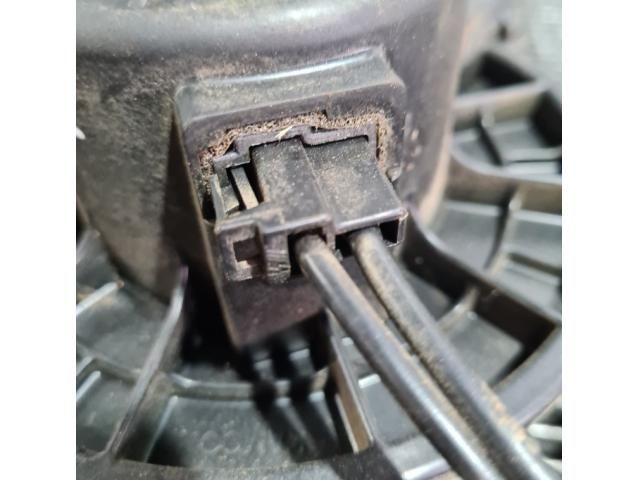 bontott FORD RANGER Fűtőmotor (Klímás)