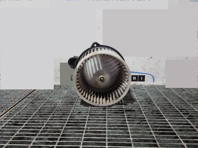 bontott FORD RANGER Fűtőmotor (Klímás)