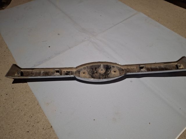 bontott FORD RANGER Hűtőrács