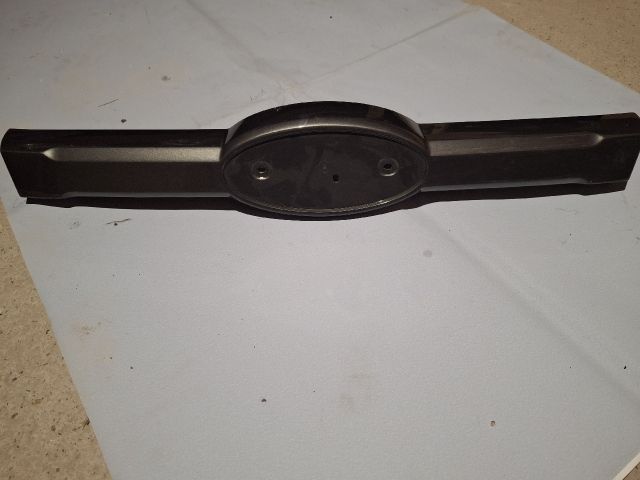 bontott FORD RANGER Hűtőrács