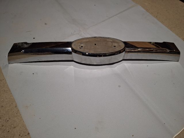 bontott FORD RANGER Hűtőrács