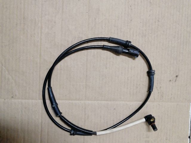 bontott FORD RANGER Jobb első ABS Jeladó