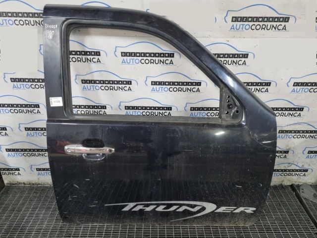 bontott FORD RANGER Jobb első Ajtó (Üres lemez)