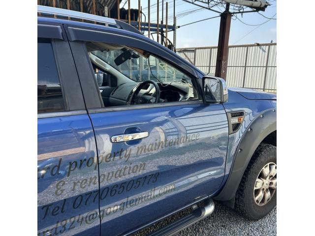 bontott FORD RANGER Jobb első Ajtó (Üres lemez)