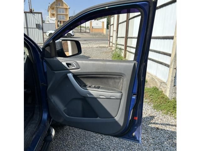 bontott FORD RANGER Jobb első Ajtó (Üres lemez)