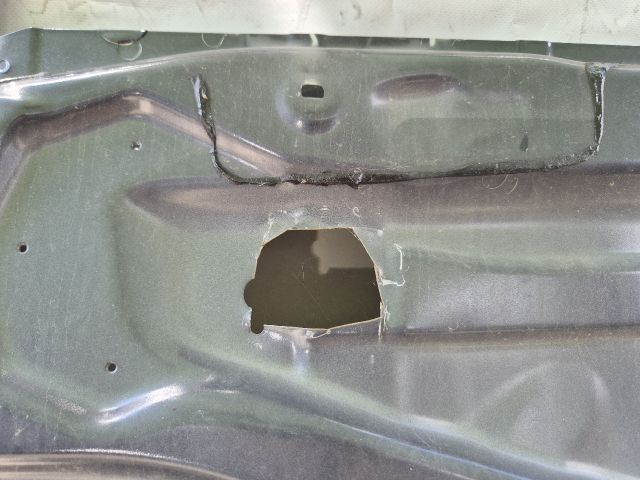 bontott FORD RANGER Jobb első Ajtó (Üres lemez)