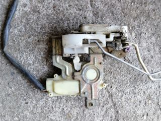 bontott FORD RANGER Jobb első Ajtózár