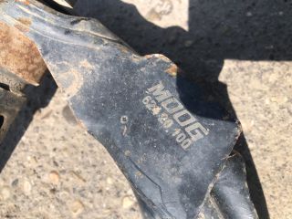 bontott FORD RANGER Jobb első Felső Lengőkar