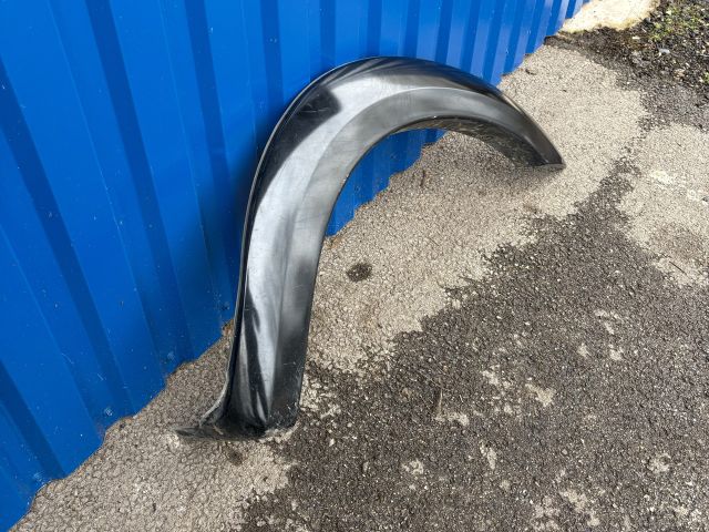 bontott FORD RANGER Jobb első Sárvédő Díszléc