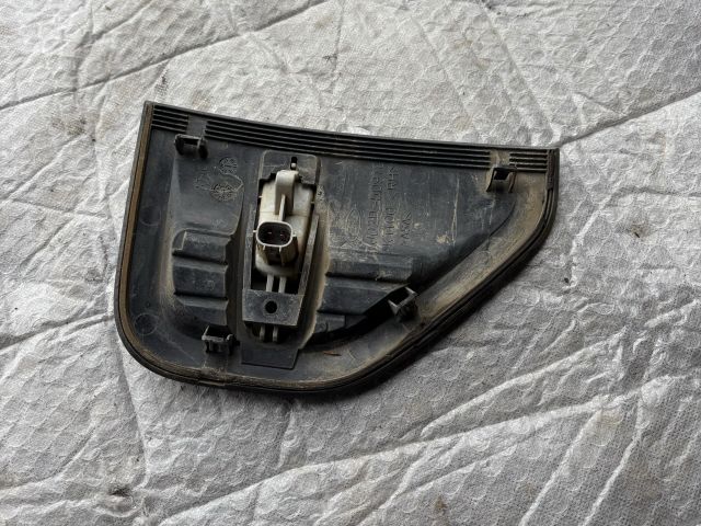 bontott FORD RANGER Jobb első Sárvédő Irányjelző