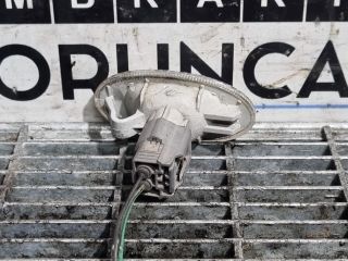 bontott FORD RANGER Jobb első Sárvédő Irányjelző