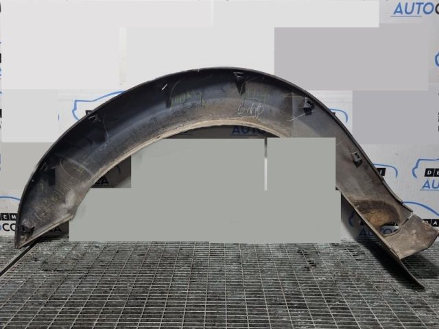 bontott FORD RANGER Jobb első Sárvédő Szélesítő