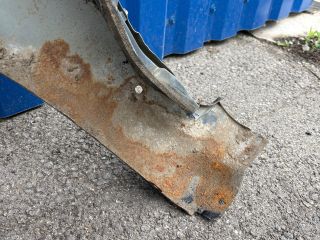 bontott FORD RANGER Jobb első Sárvédő