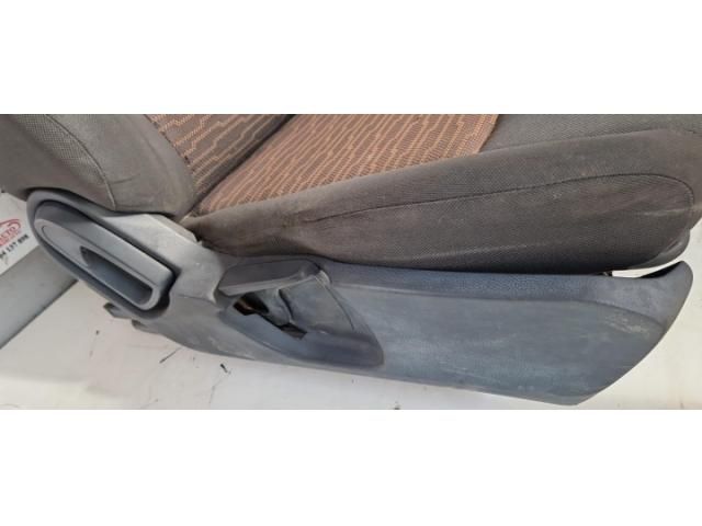 bontott FORD RANGER Jobb első Ülés