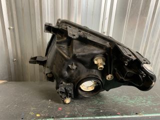 bontott FORD RANGER Jobb Fényszóró