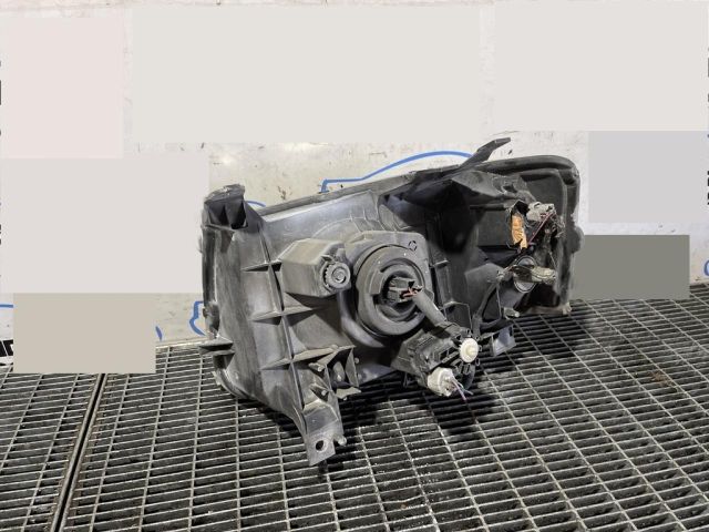 bontott FORD RANGER Jobb Fényszóró