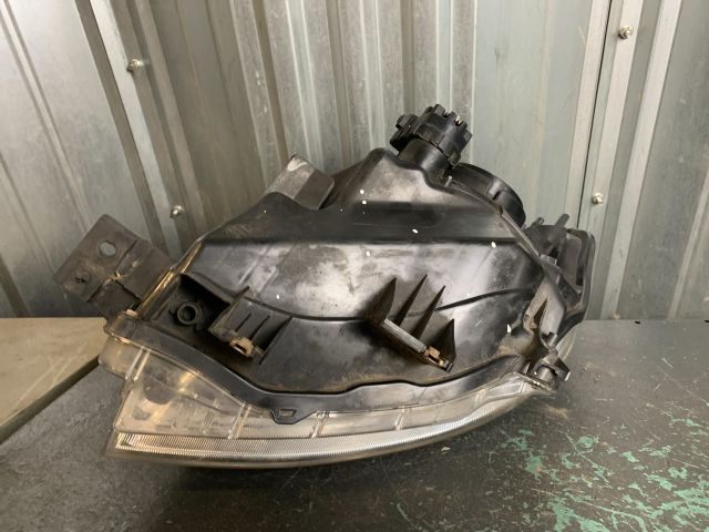 bontott FORD RANGER Jobb Fényszóró