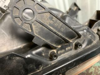 bontott FORD RANGER Jobb Fényszóró