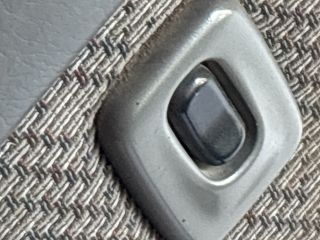 bontott FORD RANGER Jobb hátsó Ajtó (Részeivel)